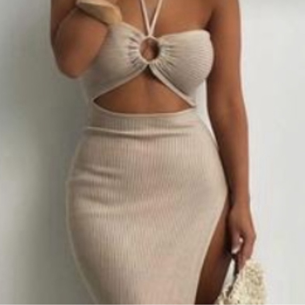 Jlux long tan dress size sml worn once